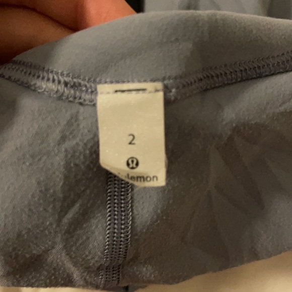 COPY - Lululemon align leggings 28” Chambray, size 2. - Picture 4 of 5